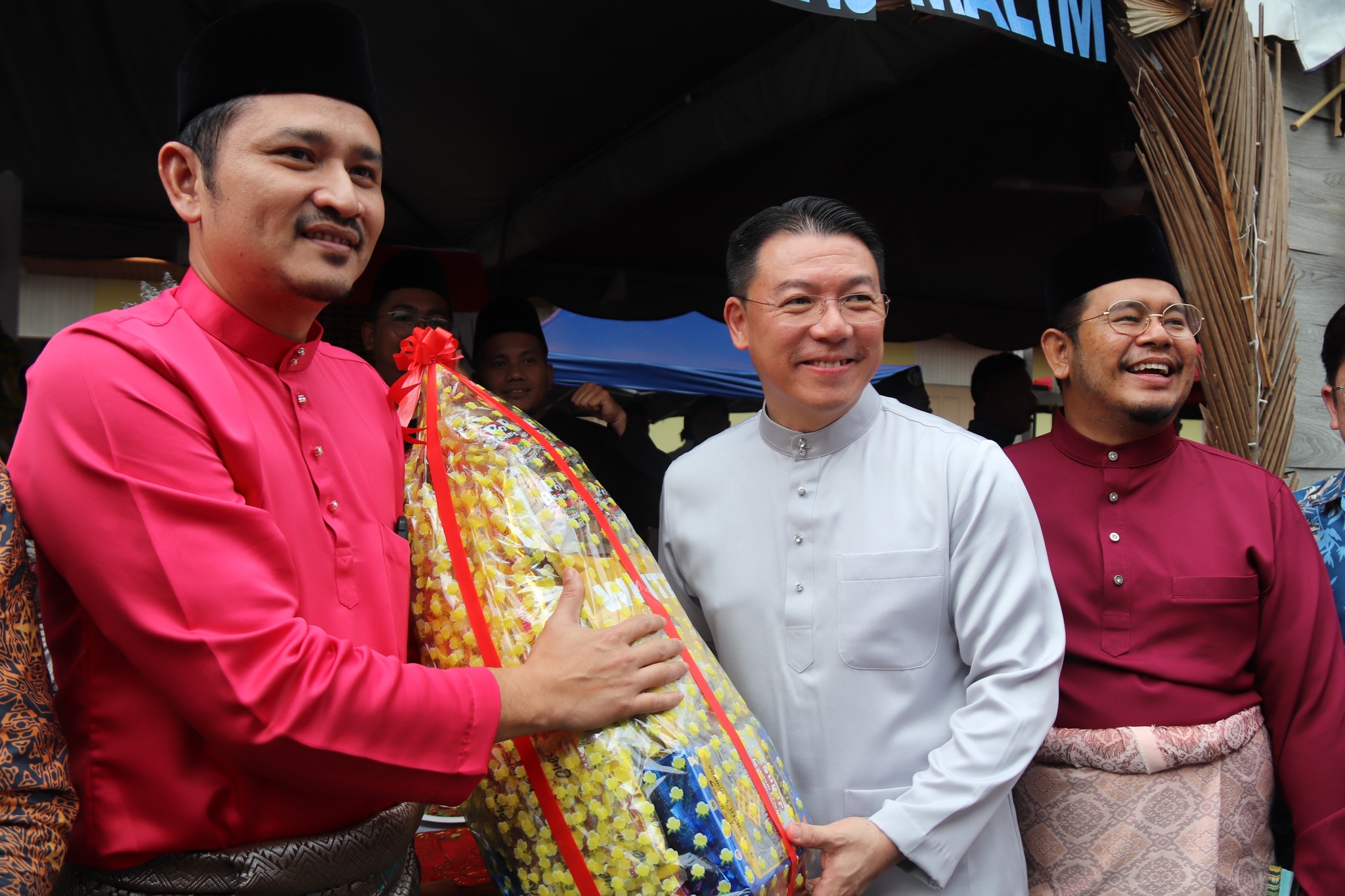 438300126 747836224192242 3113003924397974908 N