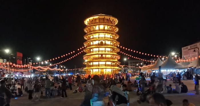Menara Condong Teluk Intan