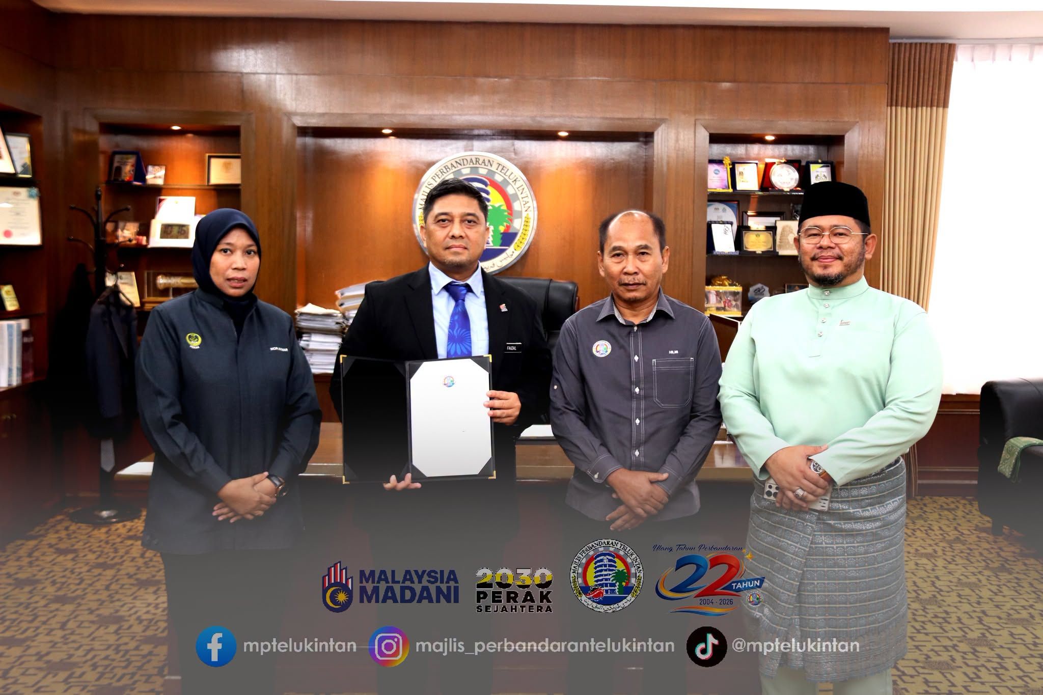 MAJLIS ANGKAT SUMPAH YANG DIPERTUA MAJLIS PERBANDARAN TELUK INTAN