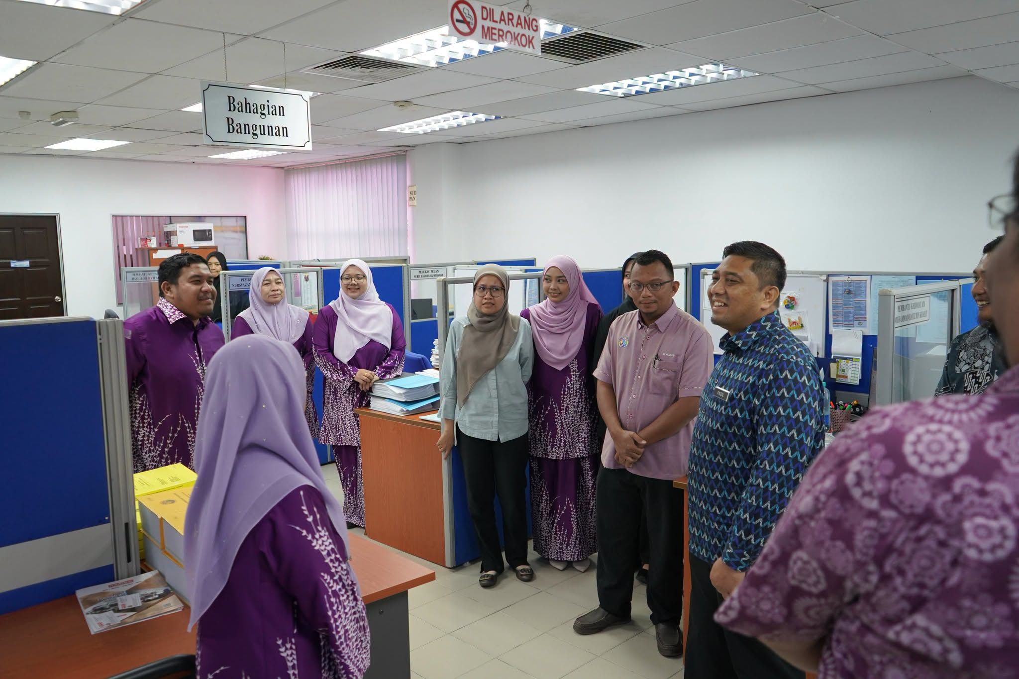 SESI LAWATAN KUNJUNG HORMAT TUAN YANG DIPERTUA MPTI